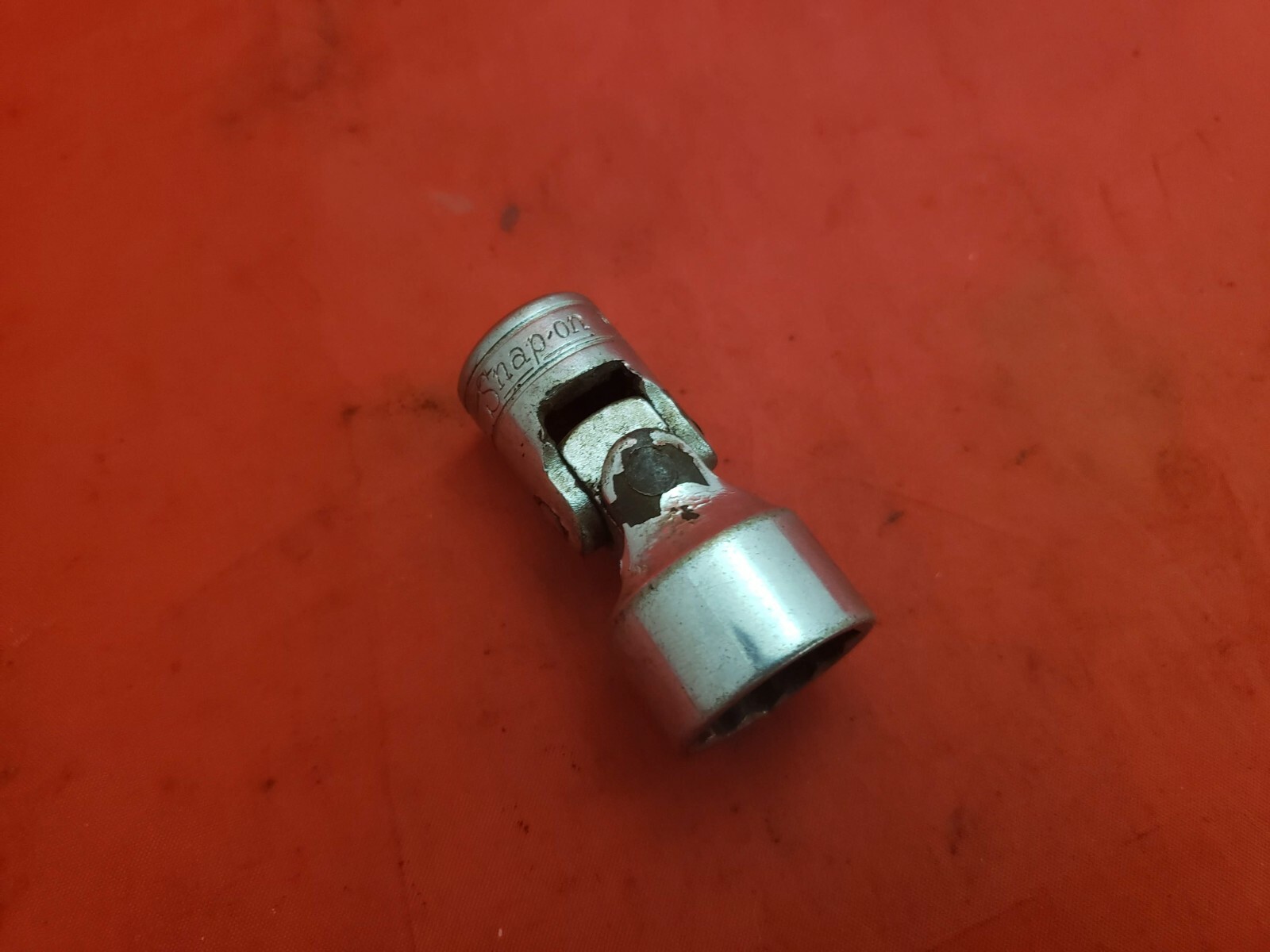 Snapon 3/8" Drive 11/16" 12 Point Shallow Universal Swivel Socket Fu22