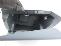 Ford C-max II 10-15 Handschuhfach Handschuhkasten Ford C-max II 10-15 13.02.2012 AM51-R06044-CC38DD 1856851 gebraucht Vorschau 4
