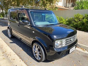 Nissan cube 2003