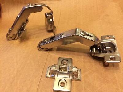 Ferrari Bi-Fold Anyway Clip on Hinge 50 Degree for Lazy Susan w/4.5 mm Plate