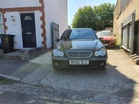 2005 Mercedes-Benz C CLASS C220 CDI Avantgarde SE 4dr Auto SALOON Diesel Automat