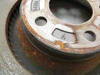Vinfast VF8 Bremsscheibe Links Vorne Vinfast VF8 01.11.2023 gebraucht Vorschau 4