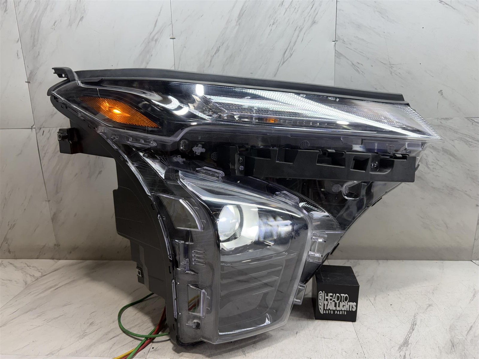 2024 2025 CHEVROLET TRAX HEADLIGHT ASSEMBLY OEM RH RIGHT PASSENGER