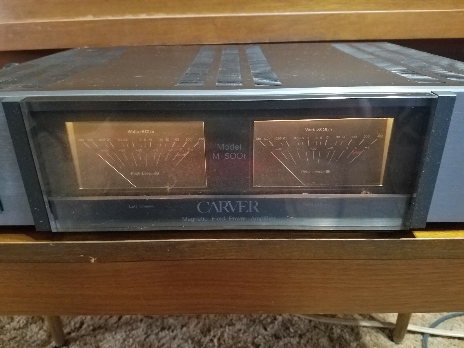 Carver M-500T Magnetic Field Amplifier works very good