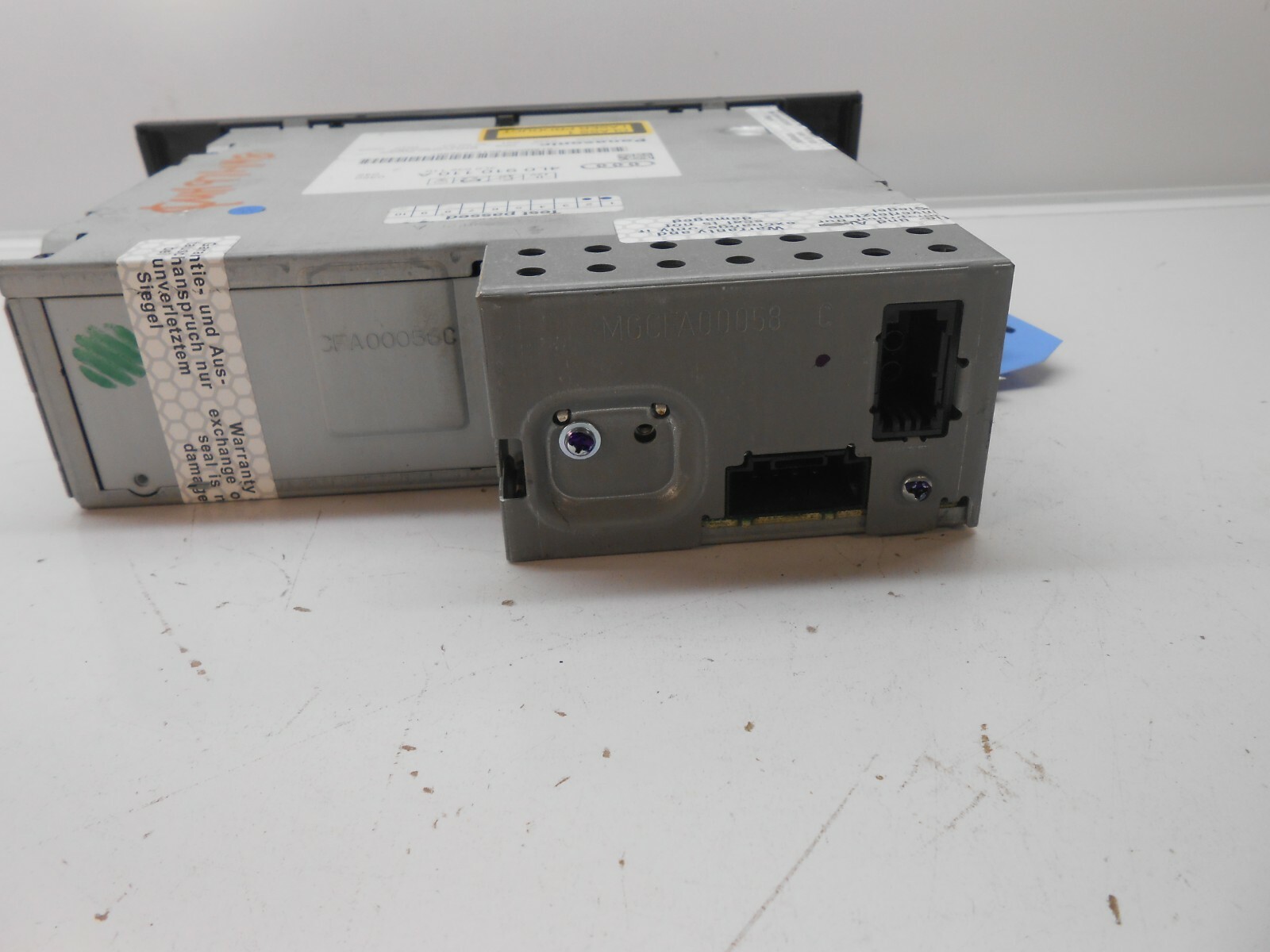 2008 AUDI Q7 6 DISK CD PLAYER CHANGER 4L0910110A IC 50496 SC0546