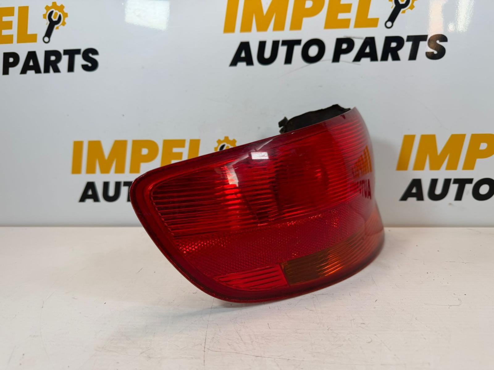 AUDI A3 8P 02/2005-07/2008 LEFT TAILLIGHT 5DR HATCH 8P44595C18S - thumbnail 2