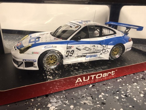 AUTOart 2006 PORSCHE 911 (996) GT3 RSR JETALLIANCE MUGELLO