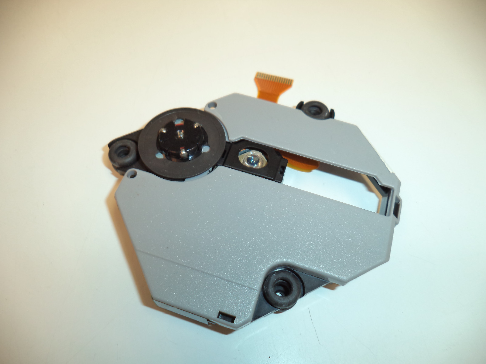 Lot of 40 Pulled KSM-440ACM Original Laser Lens Drives For Sony PS1 NEEDS REPAIR