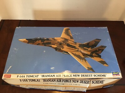 Hasegawa 1/72 F-14A Tomcat Iranian Air Force New Desert Scheme Model Kit