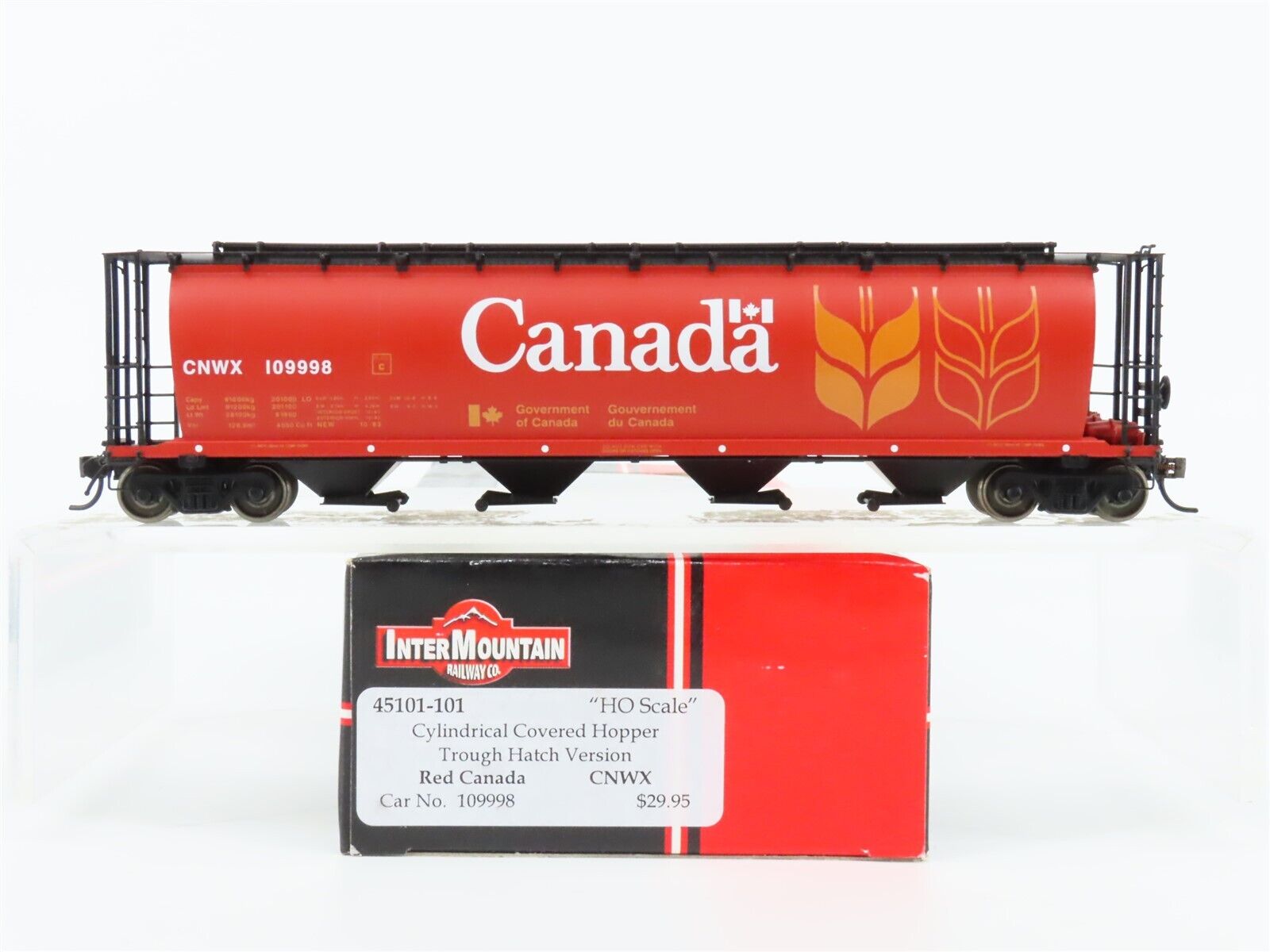 HO Scale InterMountain 45101-101 CNWX Canada 4-Bay HO Scale InterMountain 45101-101 CNWX Canada 4-Bay