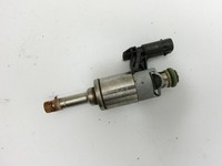 Audi A3 8V 12-16 TFSI 1,4 103KW Injektor Einspritzdüse Zyl.3 Audi A3 8V 12-16 17.06.2014 0261500248 gebraucht Vorschau 2