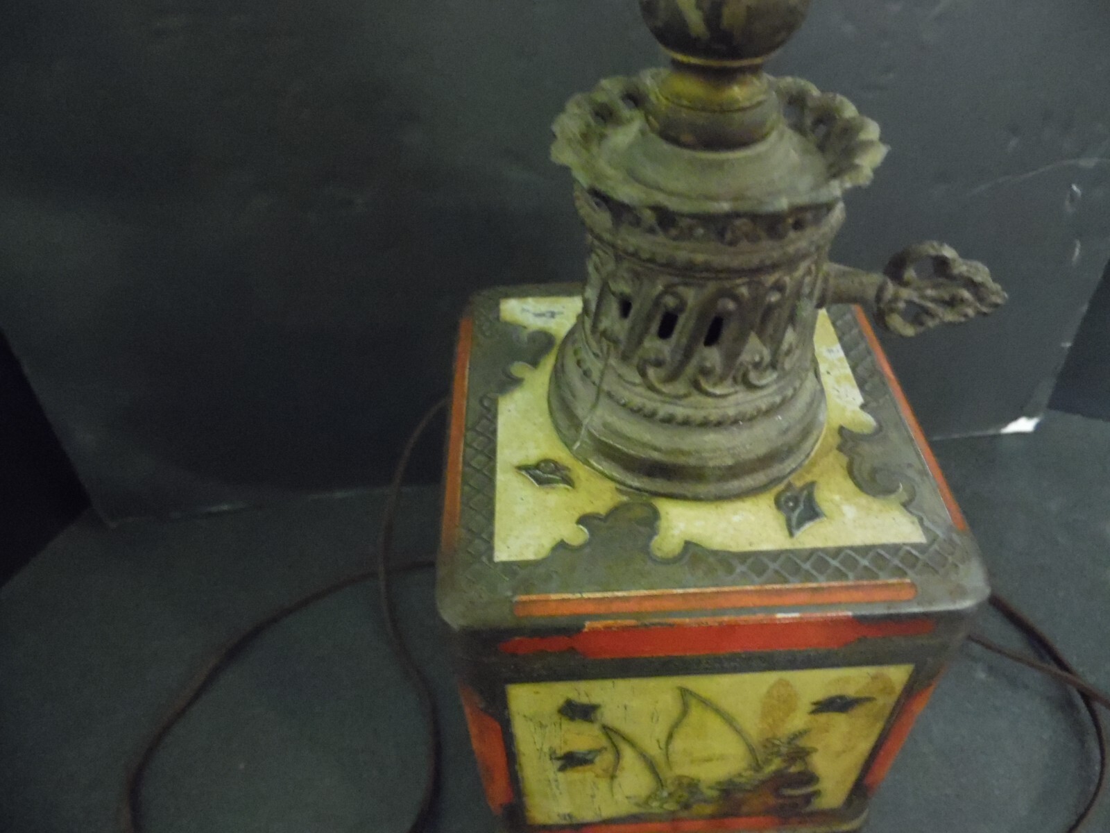 Vintage Fredrick Cooper? tea tin Table Lamp, brass base, Decorative-See Pictures