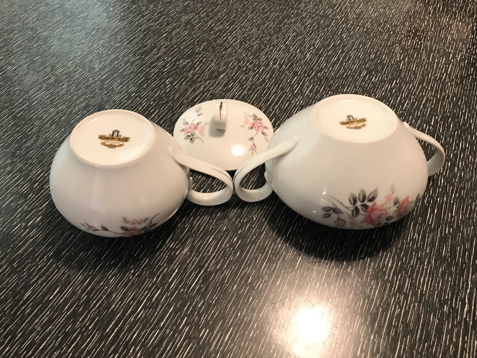 Harmony House Janet 3837 Creamer and Sugar Dish with Lid