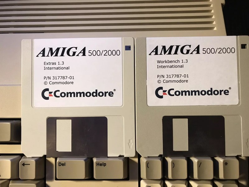 Workbench Version 1.3 Amiga, 2 Floppy Disk 3,5