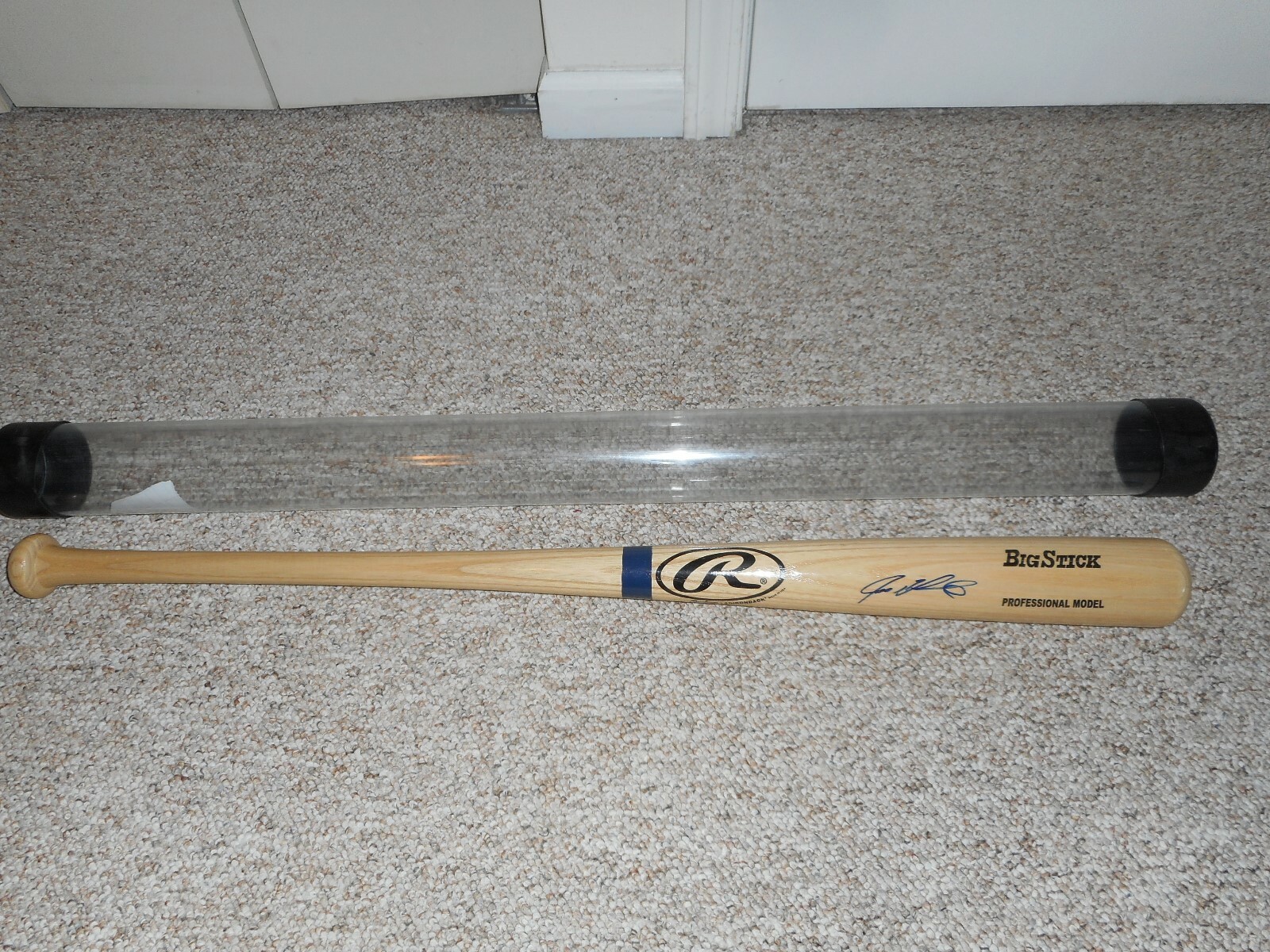 Ivan Rodriguez Autographed Rawlings Big Stick HOF W/Pictures