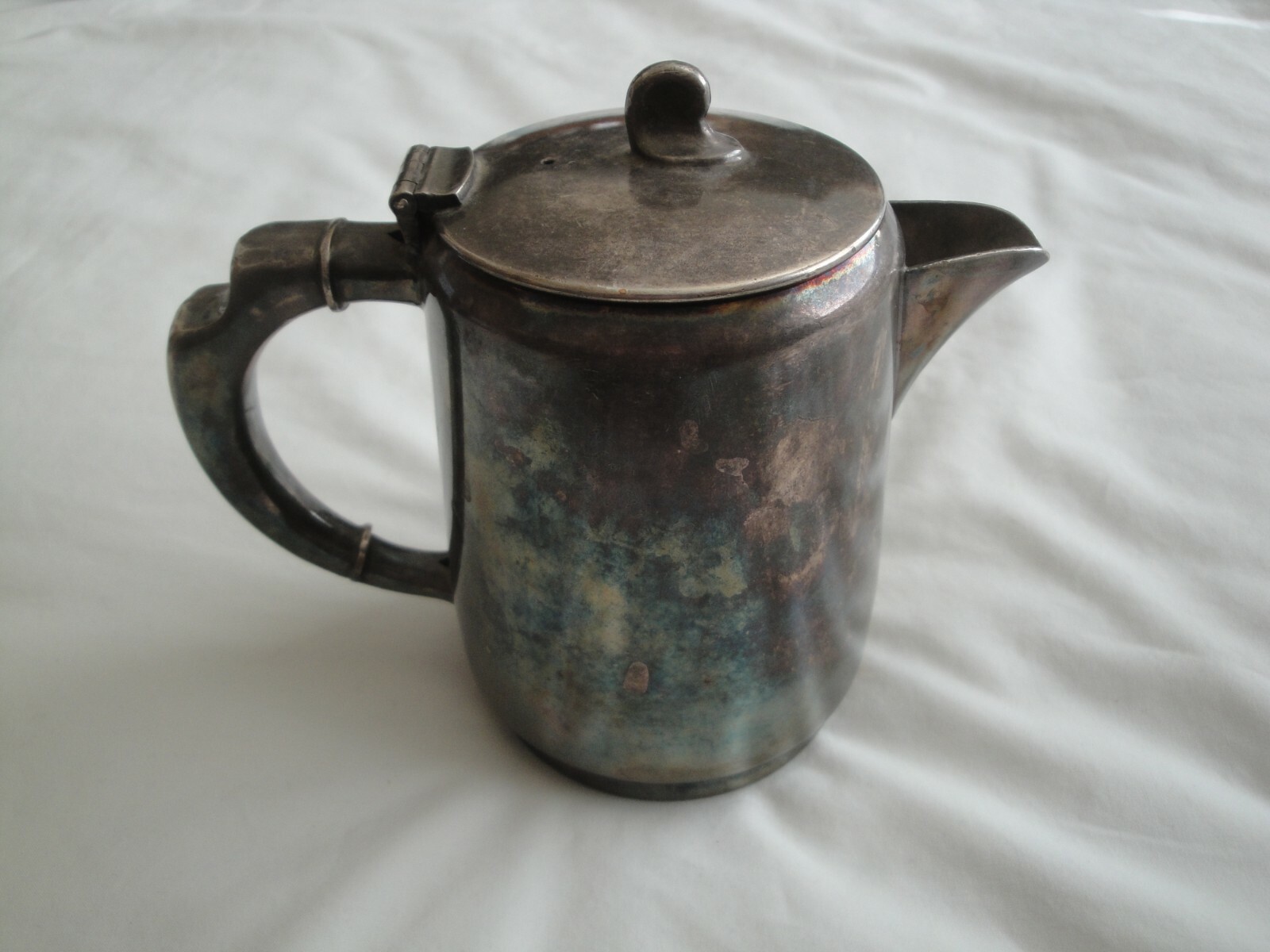 VINTAGE MARLBORO PLATE BY MORTON PARKER EPNS CANADA SILVER