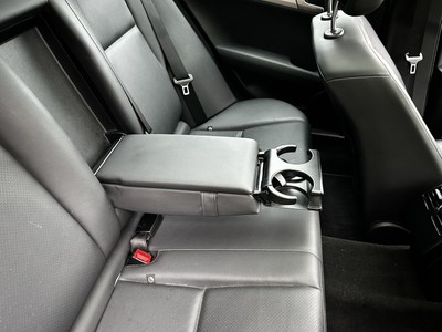 image 5 of interior