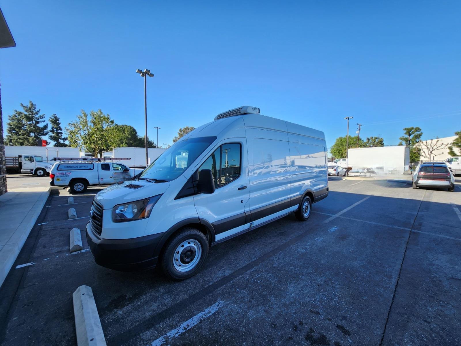 2019 Ford Transit REFRIGERATED VAN REEFER THERMOKING SPRINTER RAM NISSAN