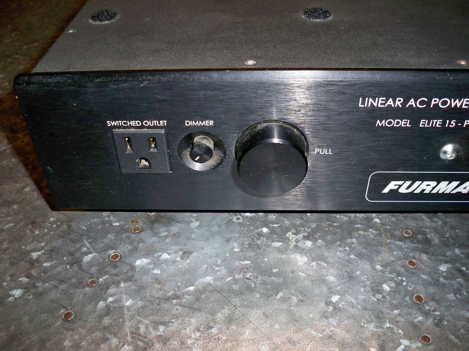Furman Linear AC Power Conditioner Model Elite-15 Power Factor NICE