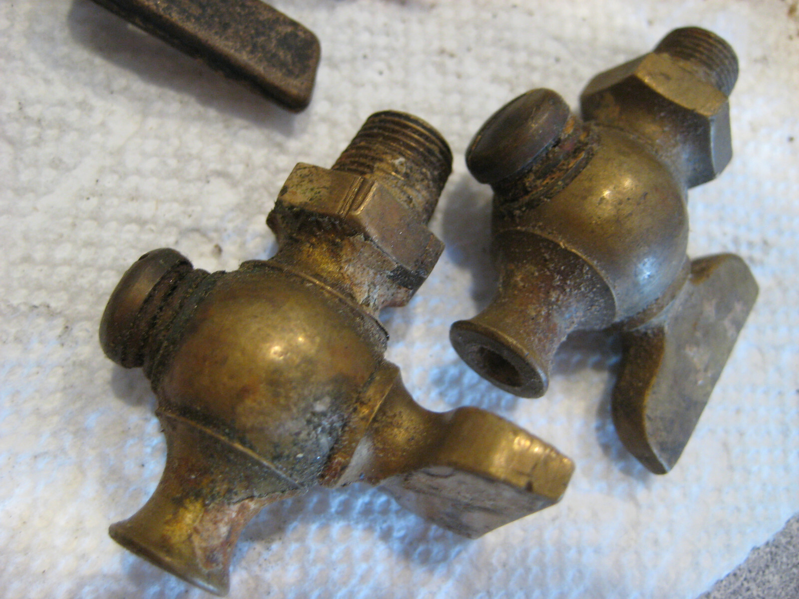 Steam Engine, Oiler / Grease, Brass, Valves for Hit & Miss Engines