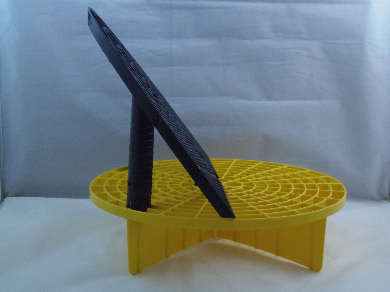 Grit Guard Bucket Insert Yellow Washboard Bucket Insert Black Separate