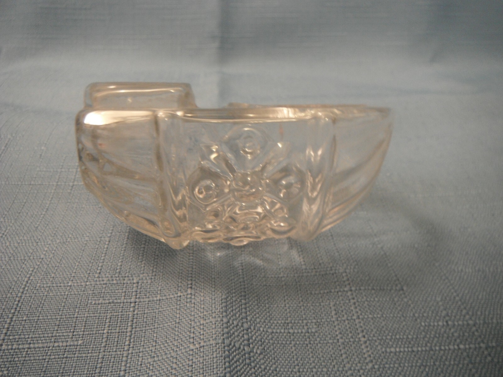 BIRD CAGE FEEDER, Antique/Vintage  Clear glass  ribbed floral