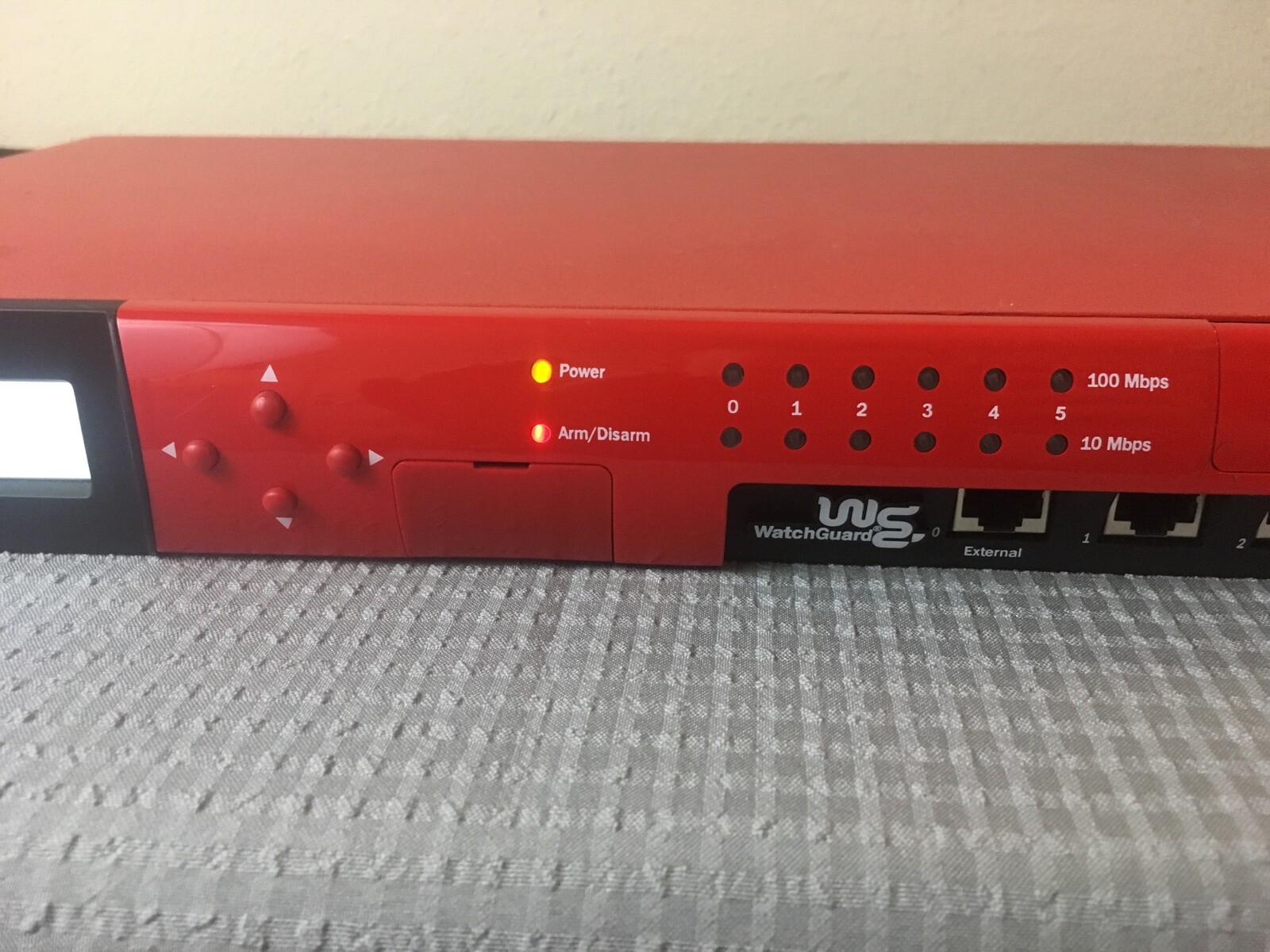 Firebox WatchGuard X700 Ethernet Network Firewall Security, R6264S, Excellent!