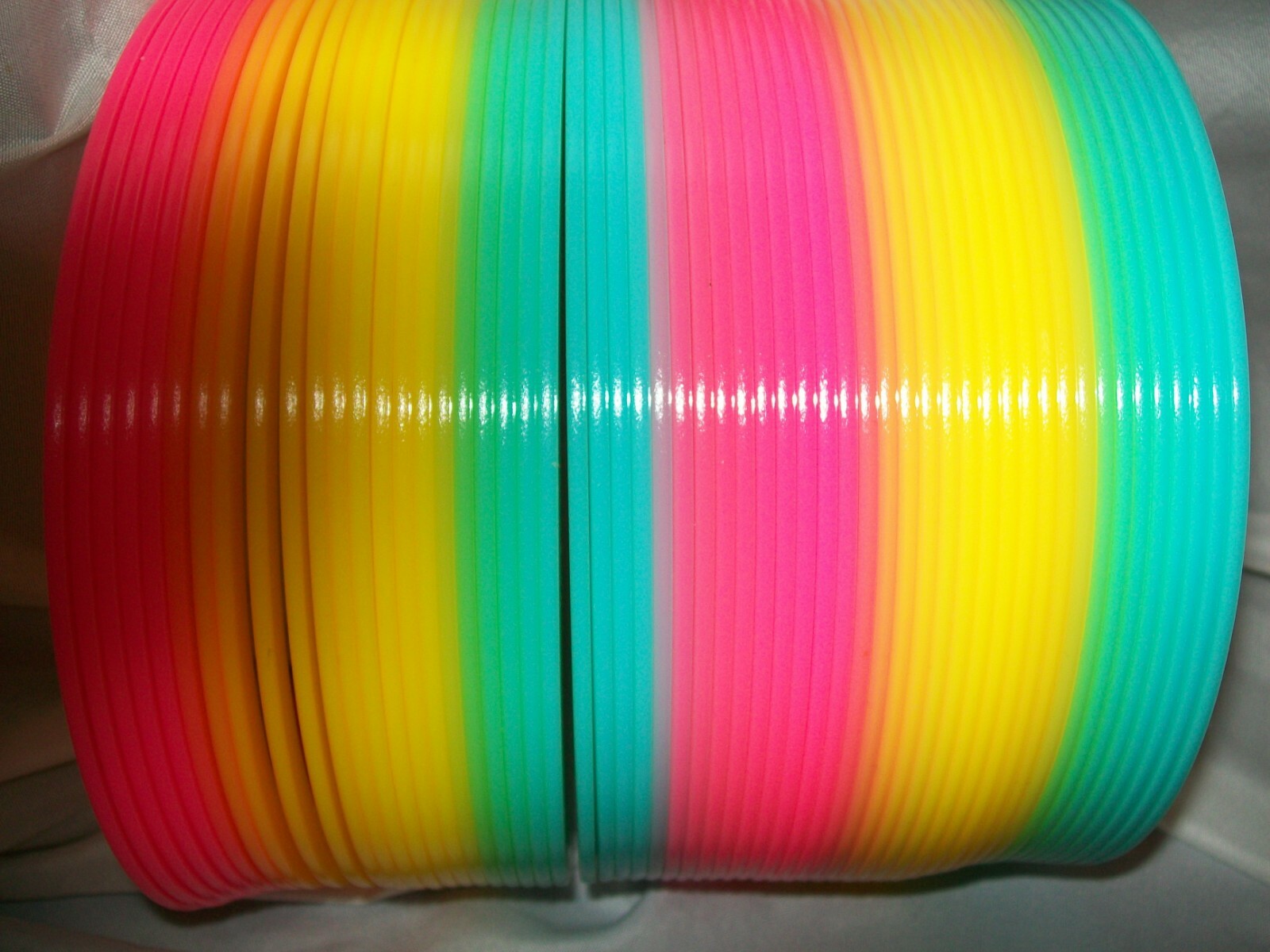 Wembley Super Duper Spring Thing,  Rainbow, 7 inch Diameter