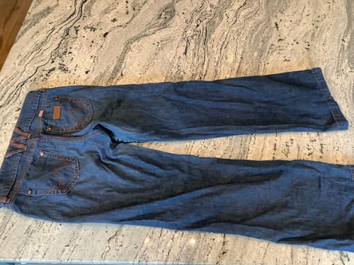 デニム・ジーパン cotton flared jeans with back logo patch Icon denim Blue flared jeans with logo patch on the rear and
