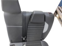 Peugeot 2008 CU 16-19 Sitzbezug Sitzpolster Links für Rücksitzbank Hinten Peugeot 2008 CU 16-19 30.08.2017 gebraucht Vorschau 4