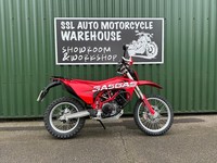 GAS GAS ES 700 Enduro 2022 Model 1 Owner 4300 Miles Immaculate Wings Exhaust