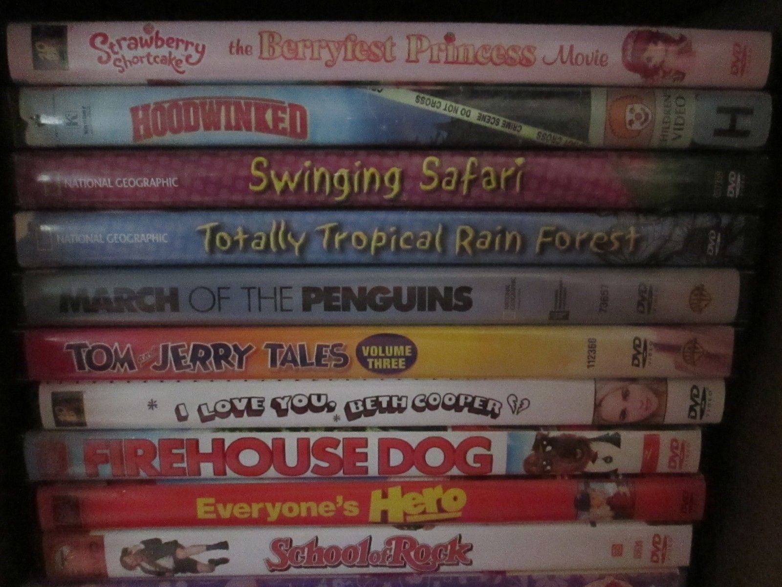 Lot of 24 Different Kids/Family DVD's  Tom & Jerry Strawberry Shortcake Horton