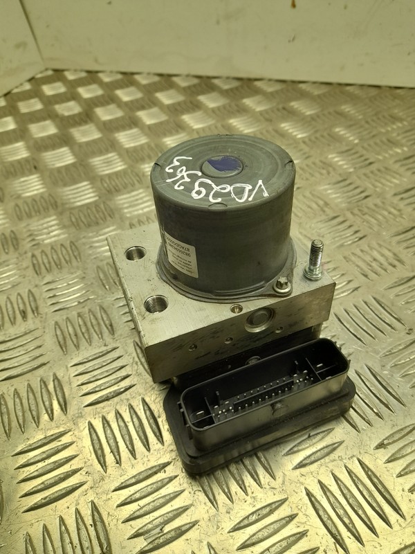 Bloc Hydraulique Calculateur Abs Peugeot 3008 Suv 2018 9826694380