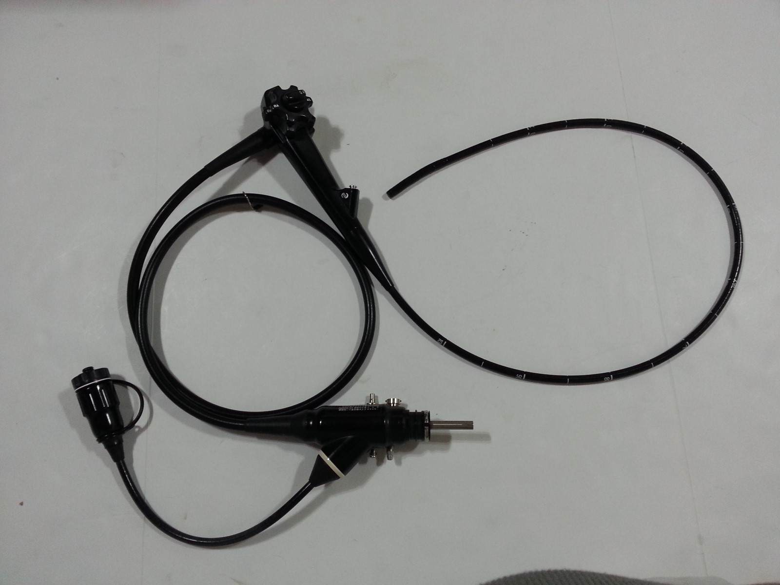 FUJINON ENDOSCOPE SUPER CCD GASTROSCOPE EG-590WR WITH CASE