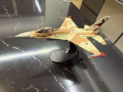 Foto dell'oggetto di un acquirente verificato