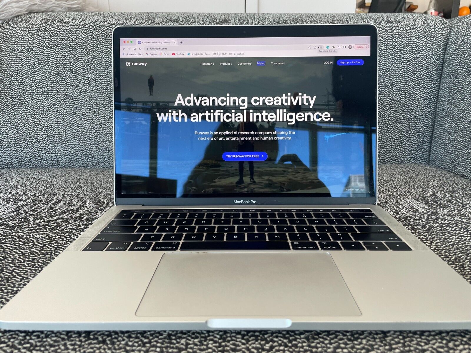 13.3 inch MacBook Pro 2019, Four Thunderbolt, 3 Ports - 8GB 13.3 inch MacBook Pro 2019, Four Thunderbolt, 3 Ports - 8GB