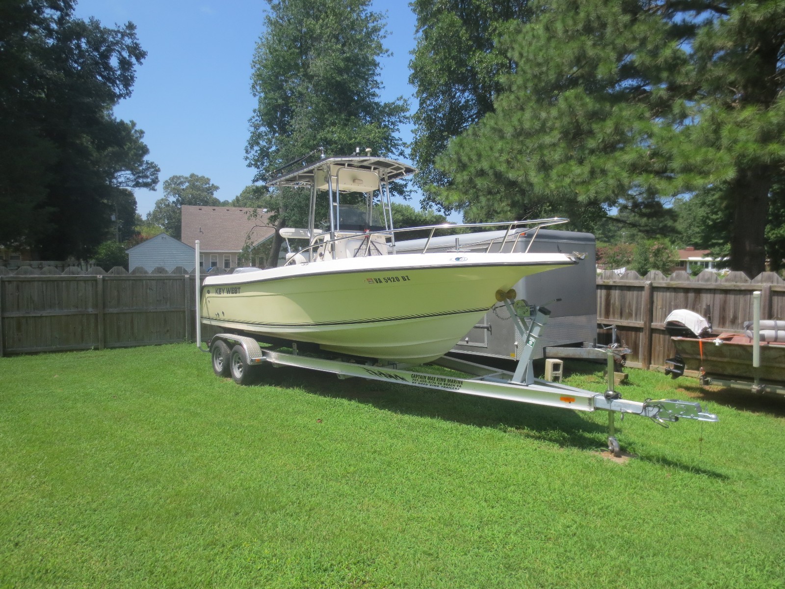 2003 Key West Center Console Boat Yamaha F-225 4 Stroke Outboard T Top