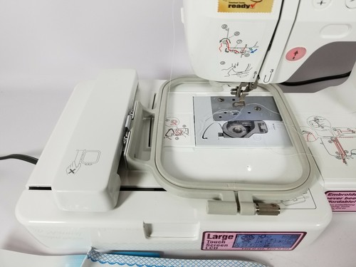 Brother PE-500 embroidery machine w/ Repositional hoop