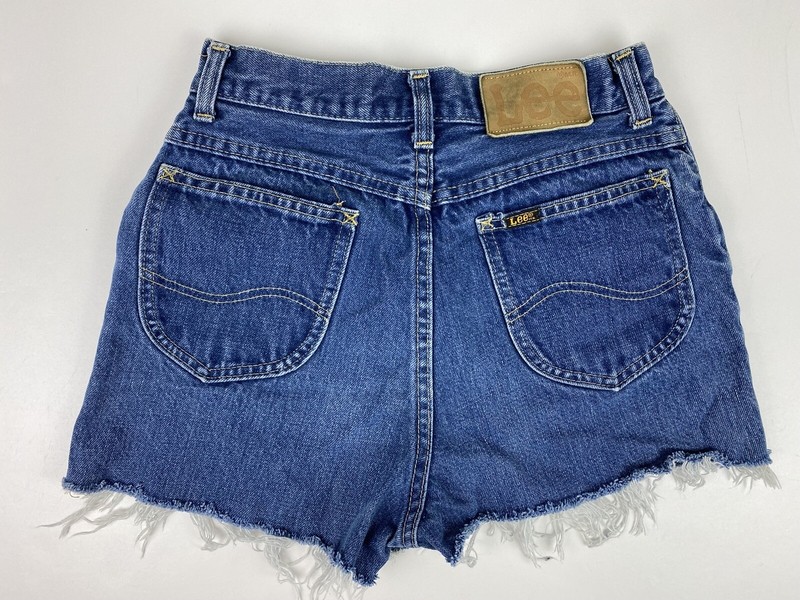 *FLAW* VTG 80s LEE Denim Cutoff Shorts 25” High Waist Faded Medium Wash USA MADE