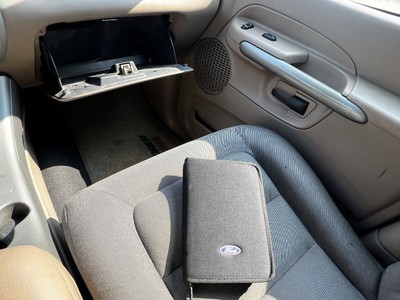 image 11 of interior
