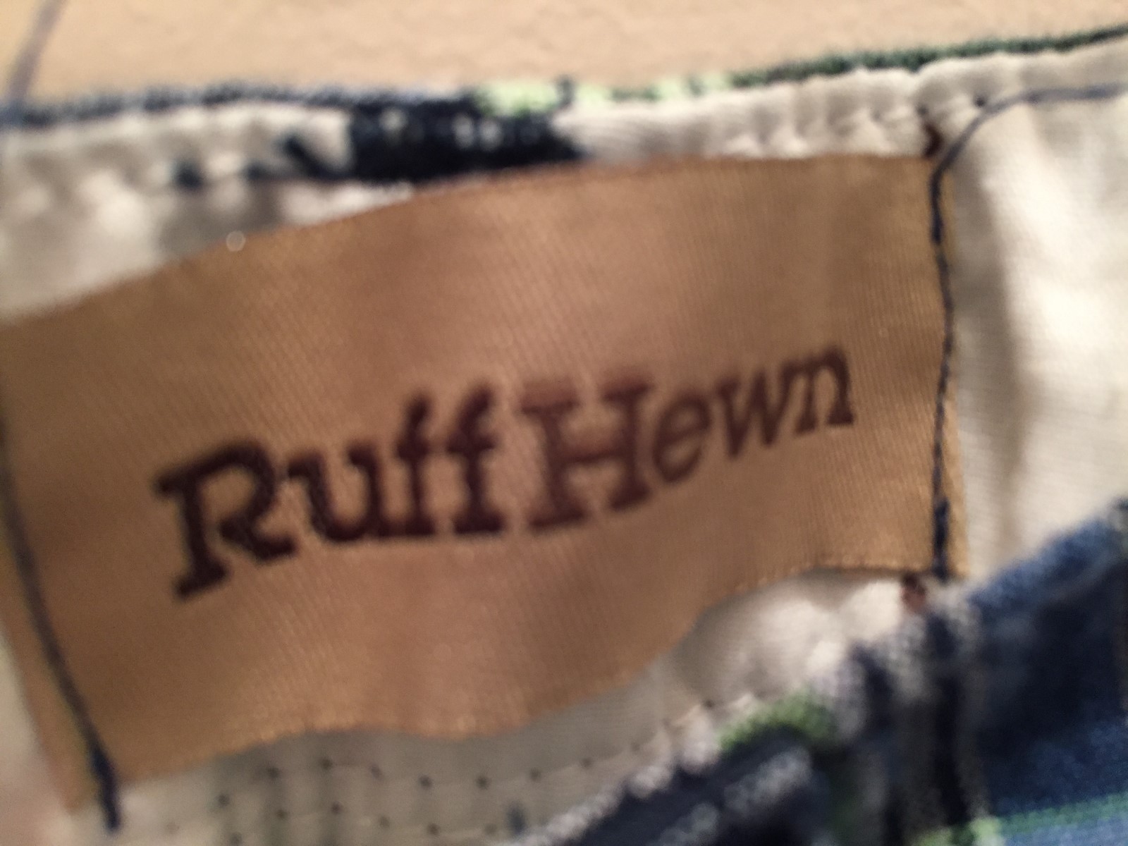 RUFF HEWN GREEN NAVY WHITE AND BLUE PLAID SHORTS BOYS TEENS SIZE 14