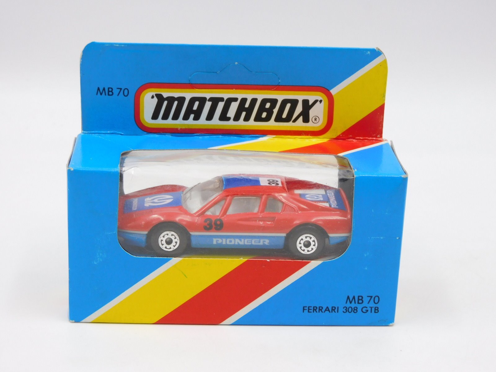 matchbox ferrari 308GTB イングランド製 Rare Vintage 1981 Matchbox MB 70 Ferrari 308 GTB Red Diecast