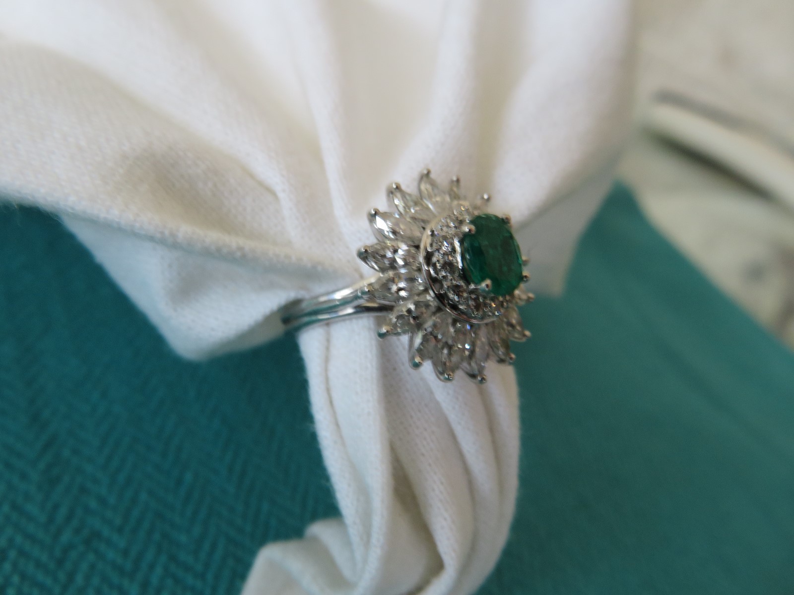 TIFFANY & CO ANTIQUE PLATINUM 1.10 CT DIAMOND & EMERALD RING SZ 5 3/4 RARE