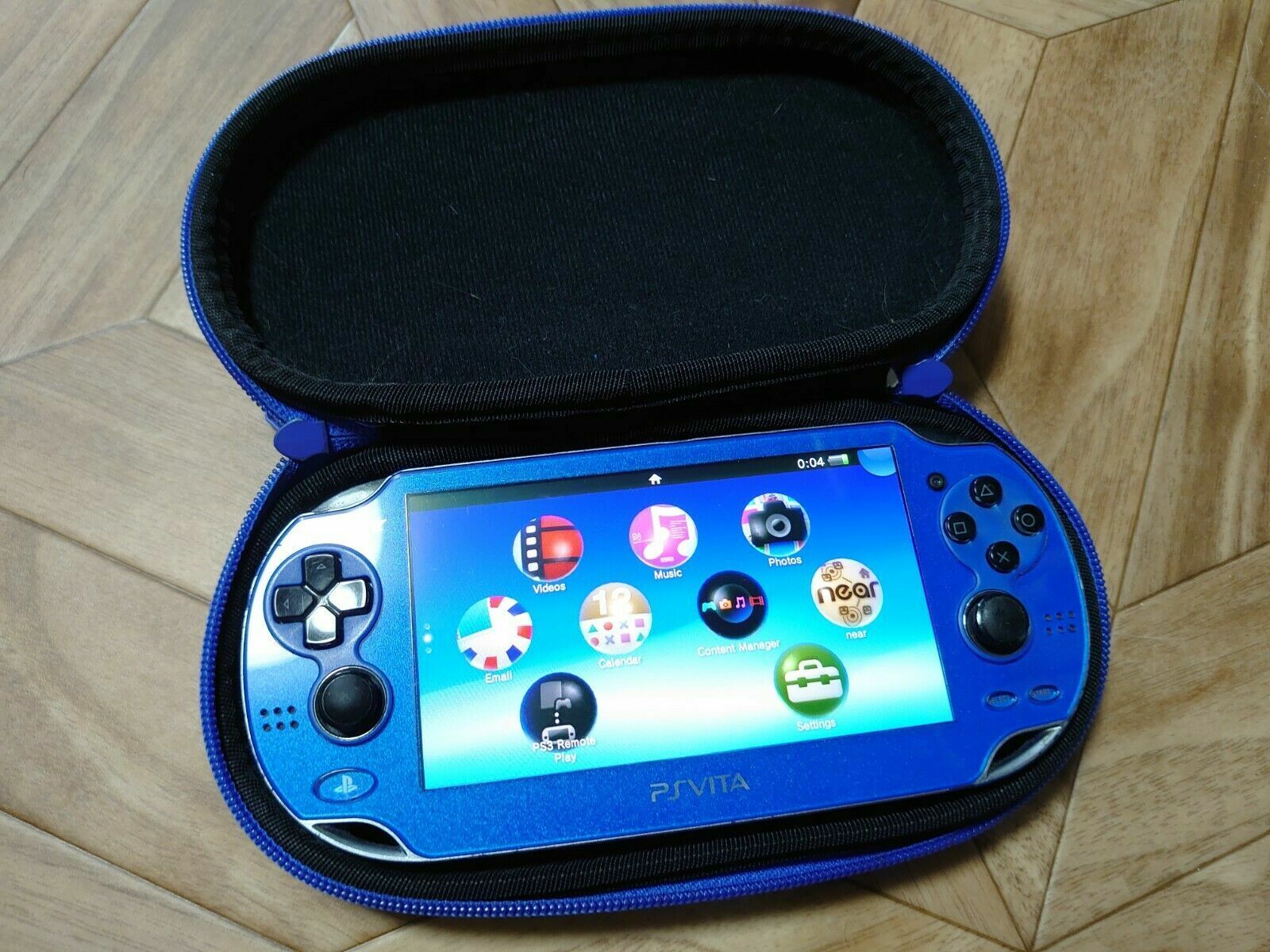 Amazon.com: PlayStation Vita, WiFi Sapphire Blue, Japanese Amazon.com: PlayStation Vita, WiFi Sapphire Blue, Japanese