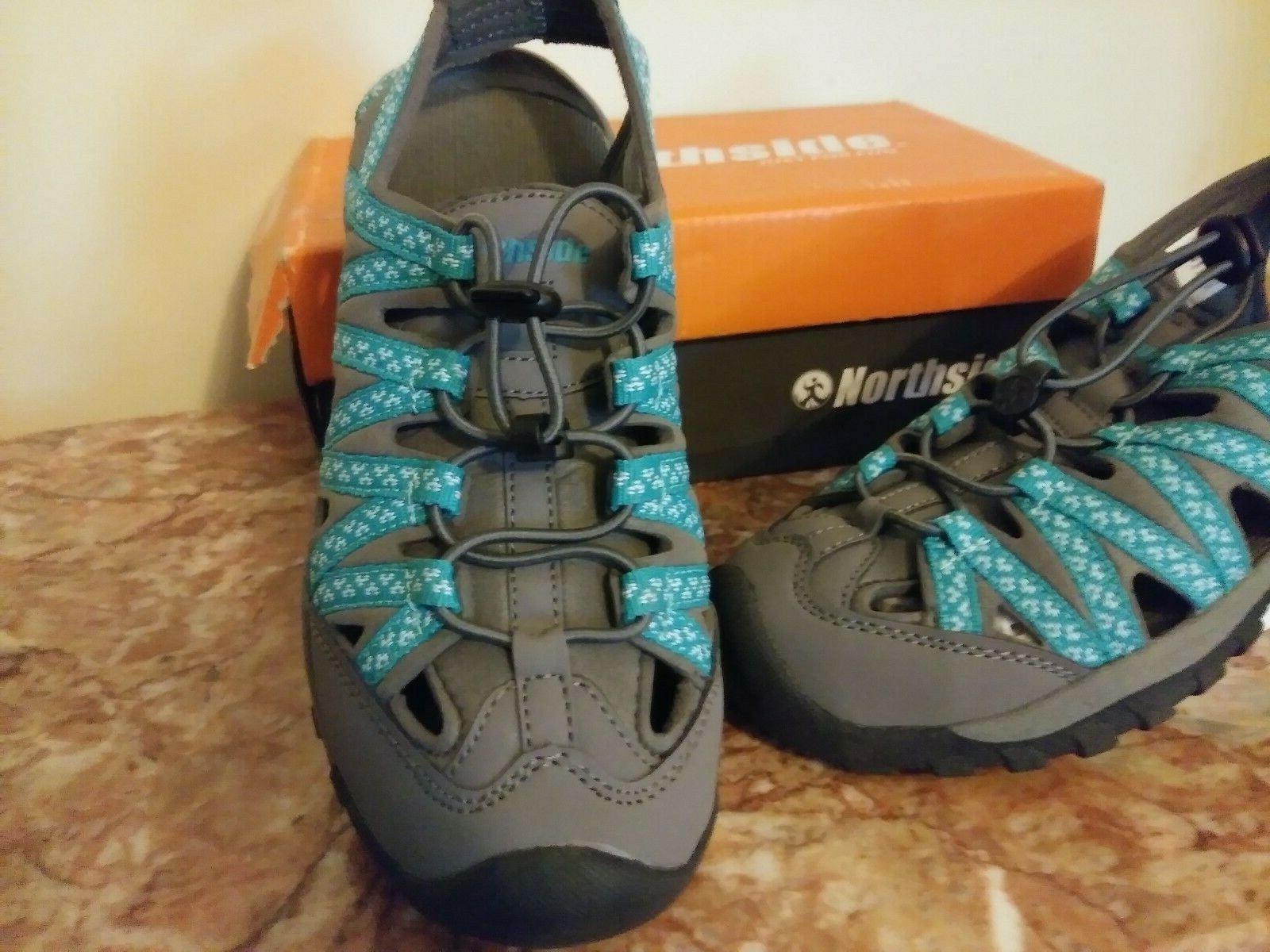 Ryka Studio D XT size 4