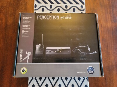 AKG Perception Wireless 45 Sports Set Wireless Headset  Microphone Mic