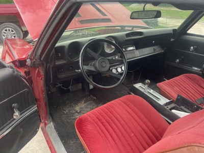 image 3 of interior
