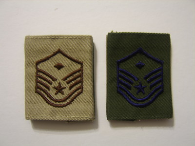 USAF MASTER SERGEANT SHOULDER LOOP INSIGNIA WITH 1st SGT DEVICE NIP PAIR SUB/DT