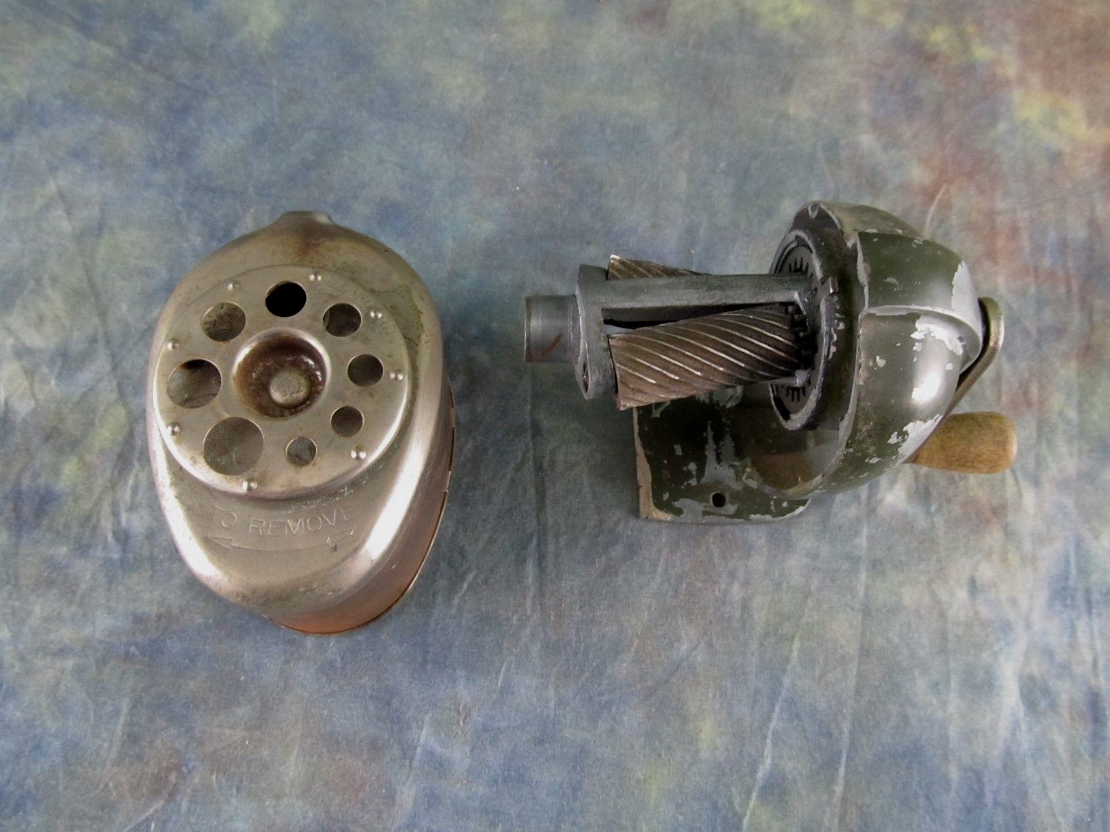 Vintage Boston Model KS 8-hole Industrial Classroom Pencil Sharpener