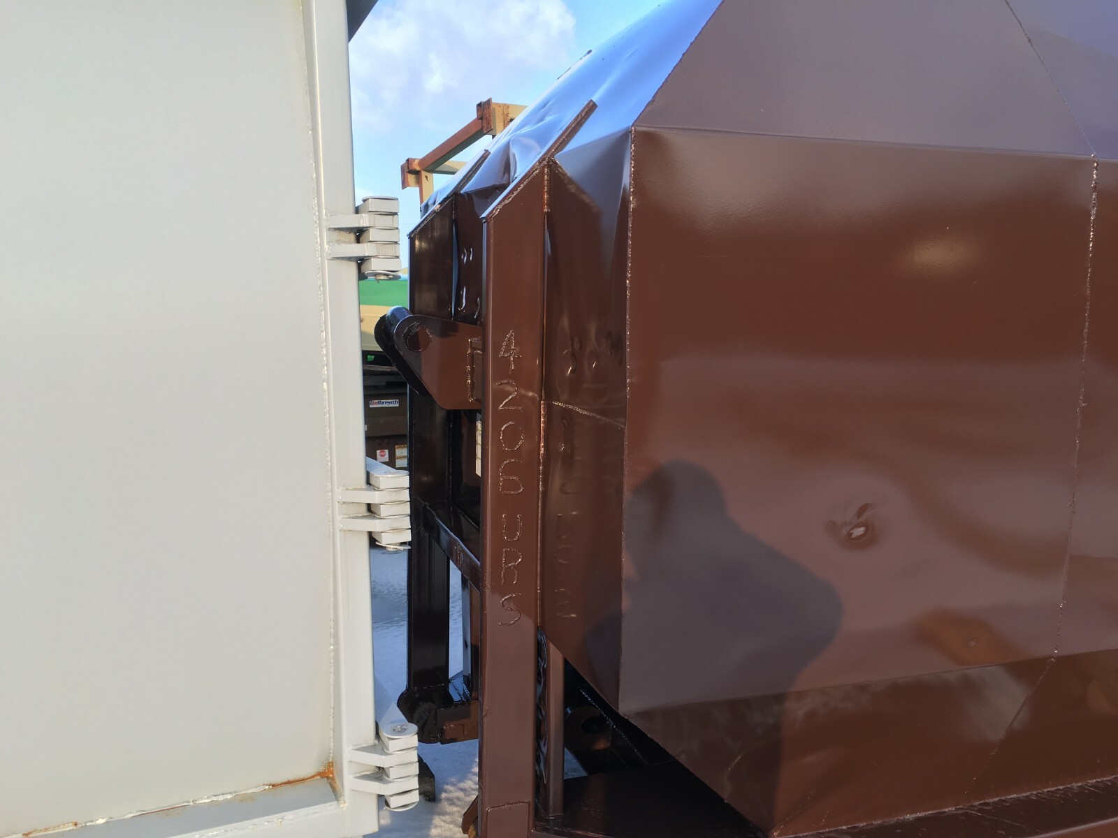 used roll off trash compactor container Standard / Ampliroll hook lift rolloff